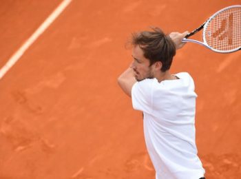 Daniil Medvedev says that his playing style is not suited to clay courts