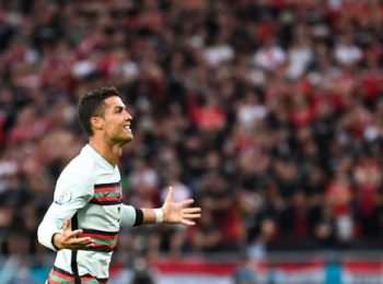 Euro 2020: Coca-cola loses $4 billion after Cristiano Ronaldo removes soft drink to endorse water