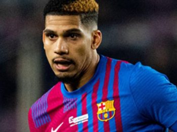 Barcelona Grants Captain Ronald Araujo Indefinite Leave Amid “Private Situation”