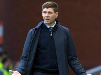 I thought we could have scored another couple of goals – Steven Gerrard after 2-2 draw against Manchester United