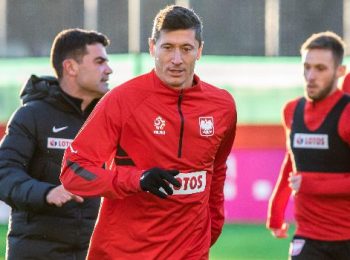 Barcelona beat Cadiz to maintain 8-point lead