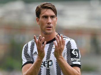Juventus give update on Vlahovic and Savona
