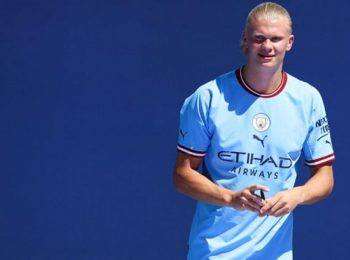 Haaland Double Fires Manchester City Past Bournemouth to Close Gap on Arsenal