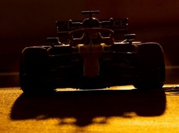Lando Norris signs fresh deal with McLaren
