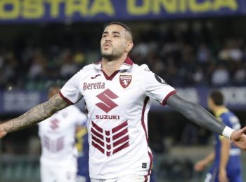 Sanabria’s Bicycle Kick and Alderete’s Header Seal Paraguay’s 2-1 Triumph Over Argentina